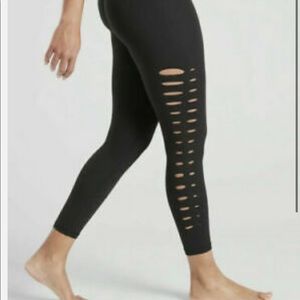NWT Athleta On Your Mark 7/8 Tight in Black SIZE L Petite